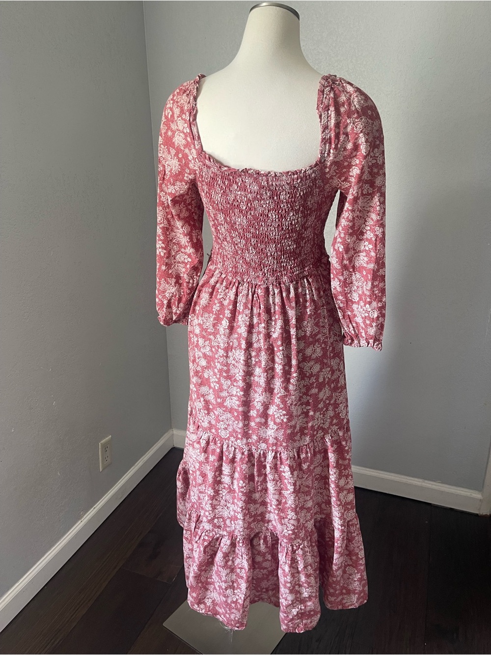 Lucky Brand Rose Pink Floral Smocked Maxi Dress with Puff Sleeves - Picture 4 of 6